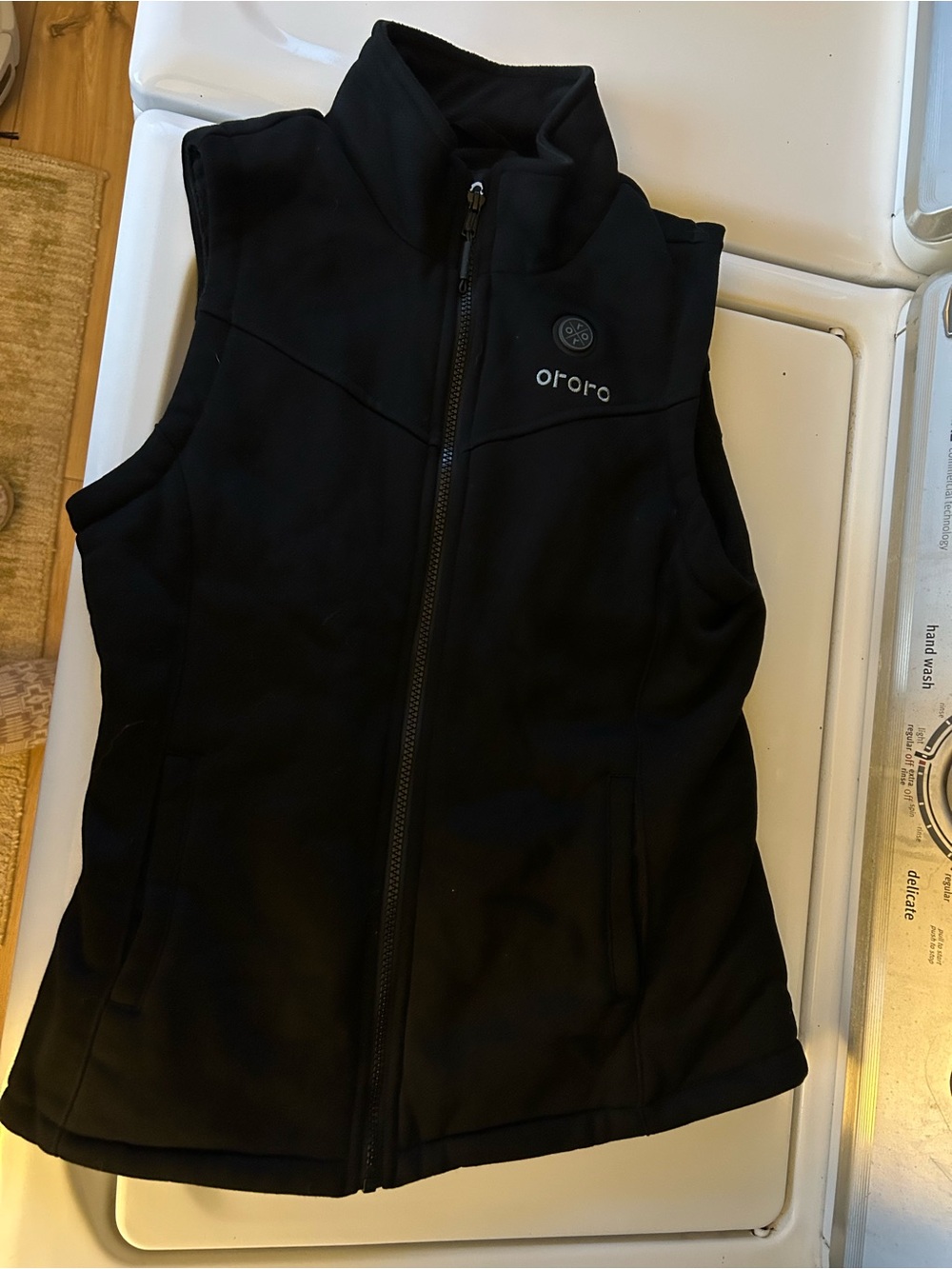 Ororo Black Softshell Vest - Zipper Front. Heated. Battery included